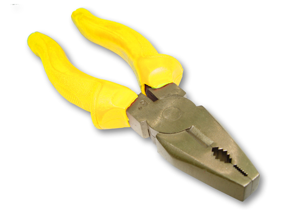 NON-SPARKING COMBINATION PLIERS
